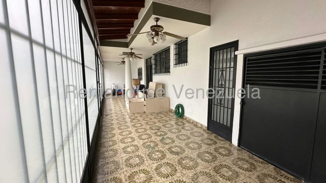 Casa (1 Nivel) en Venta en Macaracuay, Distrito Metropolitano - 10