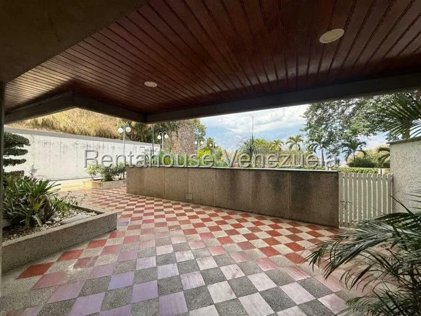 Apartamento (Penthouse) en Venta en El Cafetal, Distrito Metropolitano - 2