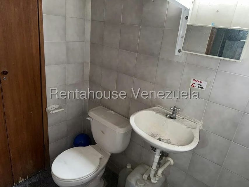 Comercial (Local Comercial) en Alquiler en San Agustin del Norte, Distrito Metropolitano - 15