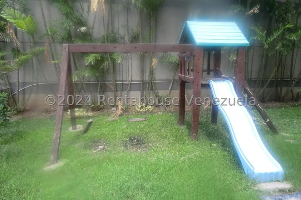 Apartamento (1 Nivel) en Alquiler en Los Chorros, Distrito Metropolitano - 44