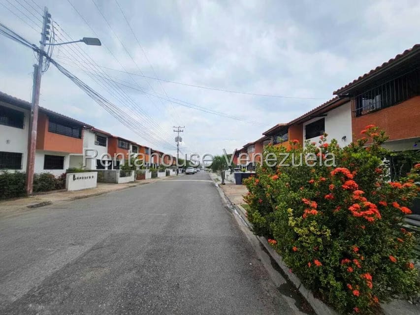 Townhouse (Duplex) en Venta en La Morita, Aragua - 52