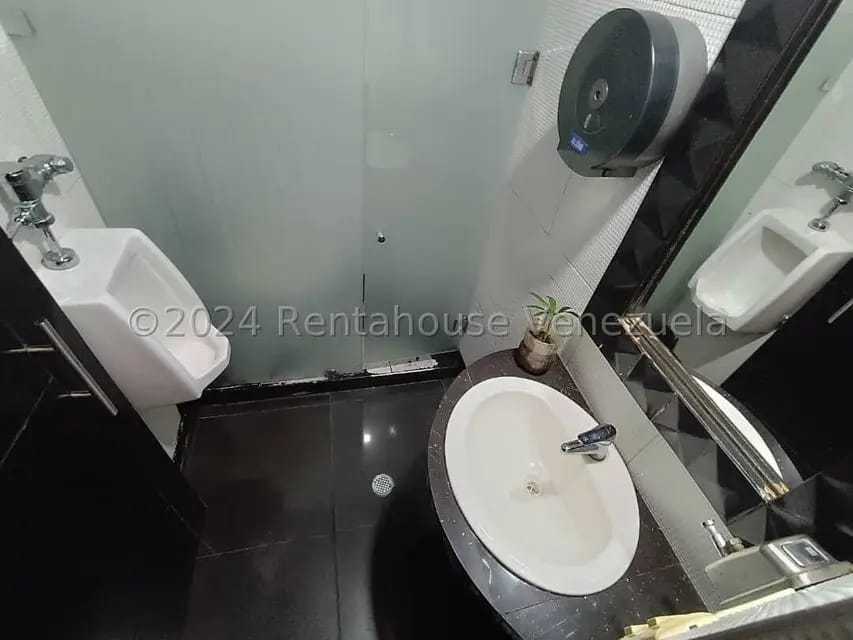 Casa (1 Nivel) en Venta en Los Corales, Vargas - 23