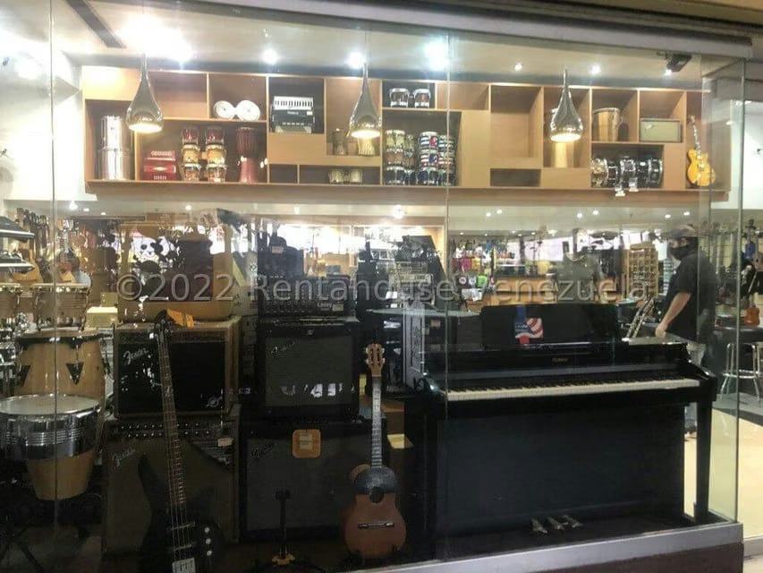 Comercial (Local Comercial) en Venta en La Castellana, Distrito Metropolitano - 3