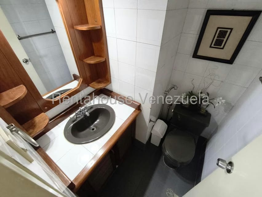 Apartamento (1 Nivel) en Alquiler en Terrazas de Santa Ines, Distrito Metropolitano - 13