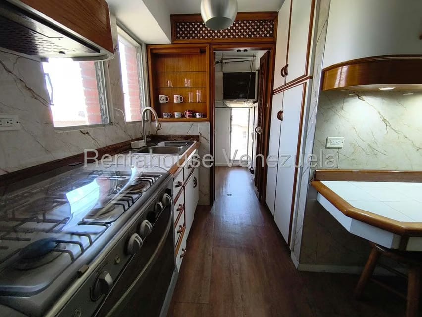 Apartamento (1 Nivel) en Alquiler en Terrazas de Santa Ines, Distrito Metropolitano - 15