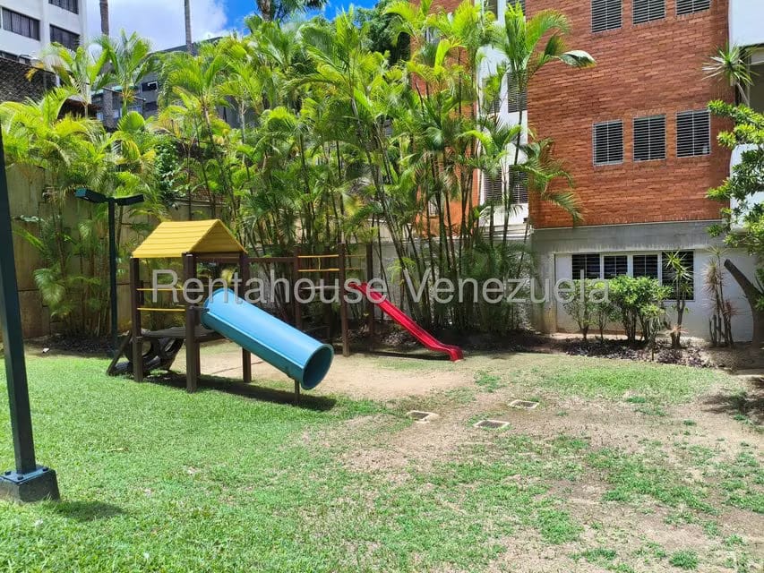 Apartamento (1 Nivel) en Alquiler en Terrazas de Santa Ines, Distrito Metropolitano - 34