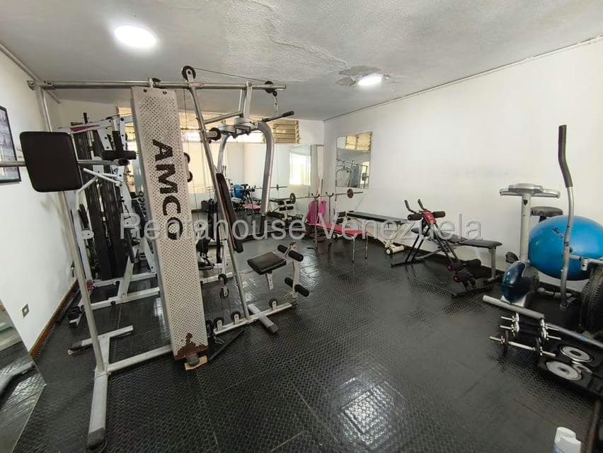Apartamento (1 Nivel) en Alquiler en Terrazas de Santa Ines, Distrito Metropolitano - 37