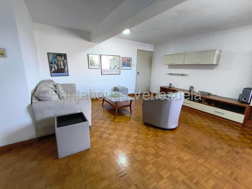 Apartamento (1 Nivel) en Alquiler en Terrazas de Santa Ines, Distrito Metropolitano - 7