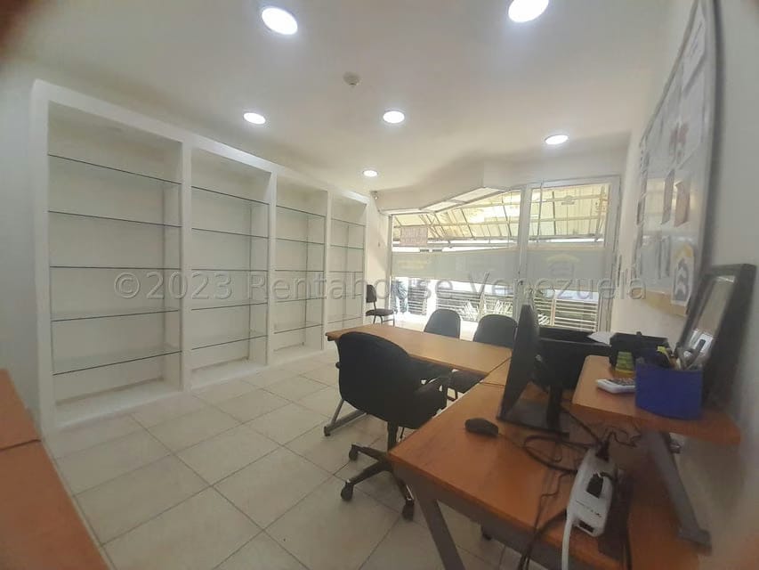 Comercial (Local Comercial) en Venta en La Piedad Norte, Lara - 12