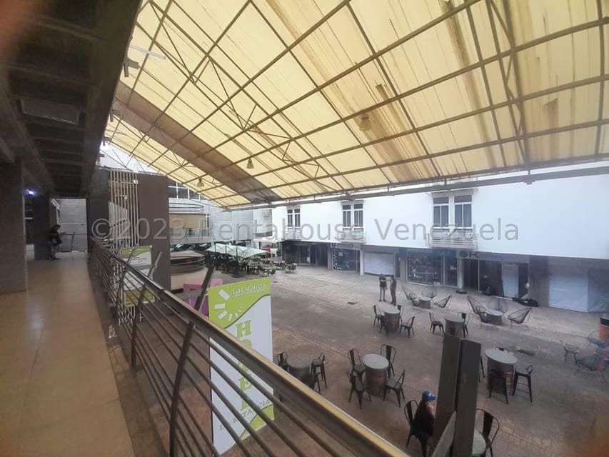Comercial (Local Comercial) en Venta en La Piedad Norte, Lara - 17