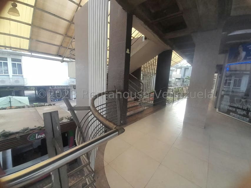 Comercial (Local Comercial) en Venta en La Piedad Norte, Lara - 23