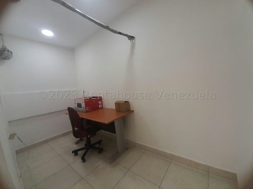 Comercial (Local Comercial) en Venta en La Piedad Norte, Lara - 4