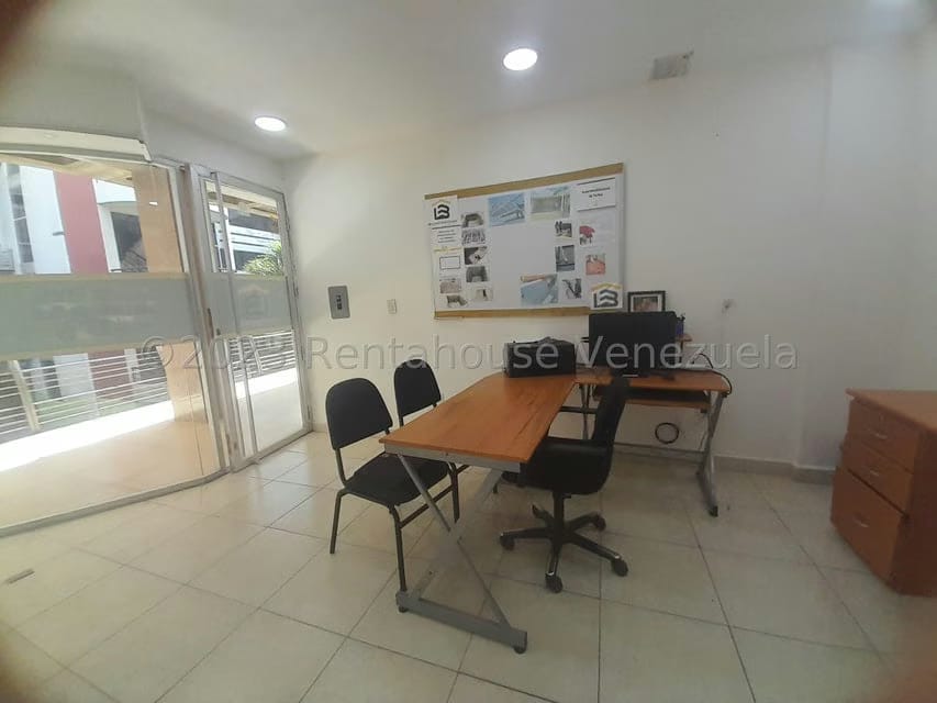 Comercial (Local Comercial) en Venta en La Piedad Norte, Lara - 9