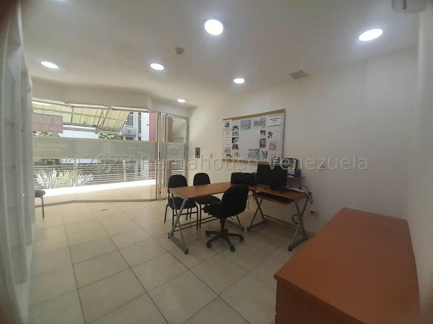 Comercial (Local Comercial) en Venta en La Piedad Norte, Lara - 10