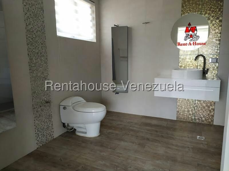 Casa (Duplex) en Venta en Guataparo Country Club, Carabobo - 32