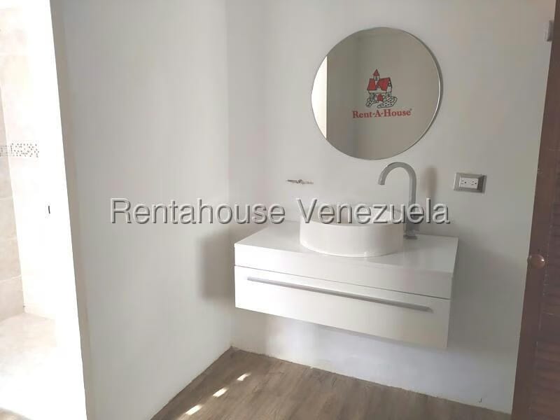 Casa (Duplex) en Venta en Guataparo Country Club, Carabobo - 33