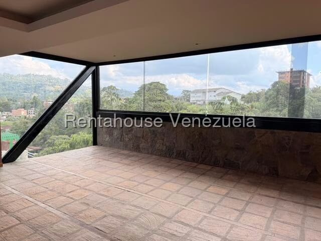 Casa (Multipes Niveles) en Venta en La Union, Distrito Metropolitano - 2