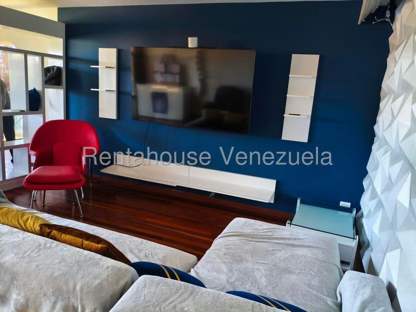 Apartamento (1 Nivel) en Alquiler en Los Palos Grandes, Distrito Metropolitano - 7