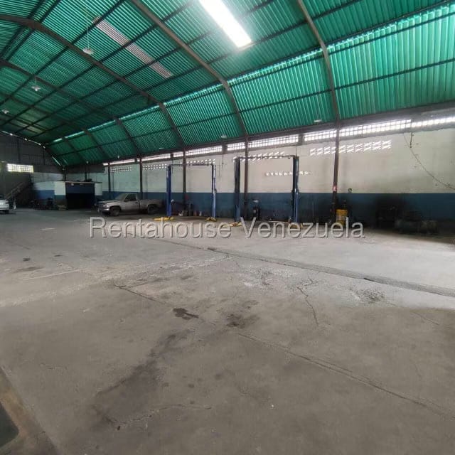 Comercial (Local Comercial) en Venta en Centro, Lara - 18