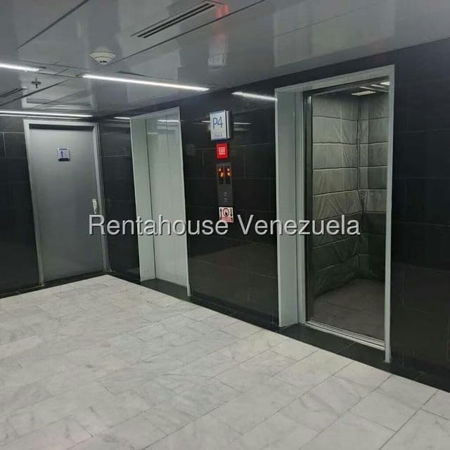 Comercial (Oficina) en Alquiler en Las Mercedes, Distrito Metropolitano - 3