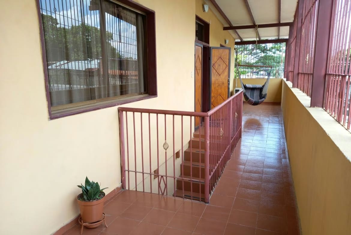 LOTE DE TERRENO Y FONDO DE COMERCIO GUÁRICO - 9