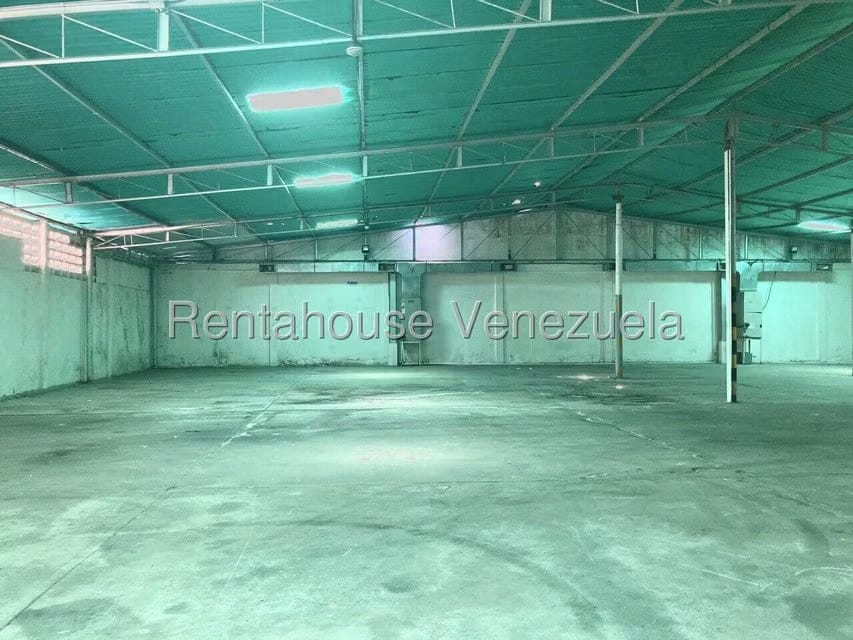 Comercial (Galpon - Deposito) en Alquiler en El Milagro Norte, Zulia - 5