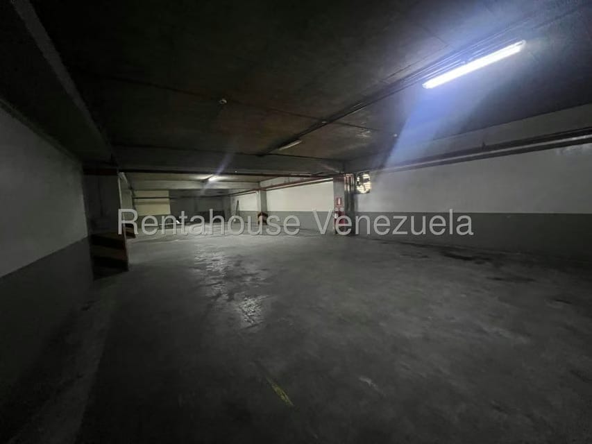 Comercial (Galpon - Deposito) en Alquiler en El Tambor, Miranda - 2