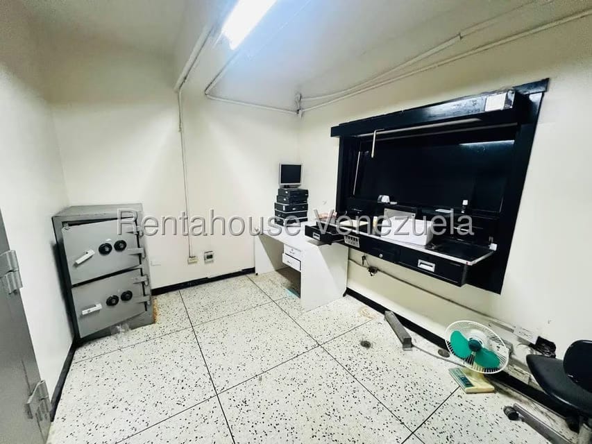 Comercial (Oficina) en Venta en Centro Palo Negro, Aragua - 11