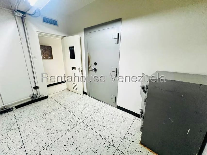 Comercial (Oficina) en Venta en Centro Palo Negro, Aragua - 13