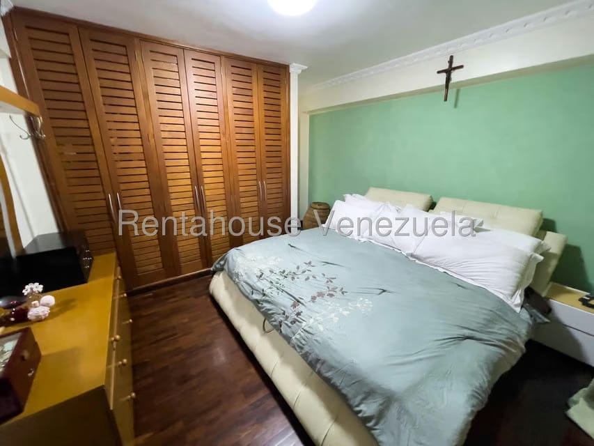Apartamento (1 Nivel) en Venta en La Florida, Distrito Metropolitano - 10