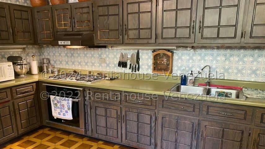 Casa (Duplex) en Venta en Cumbres de Curumo, Distrito Metropolitano - 11