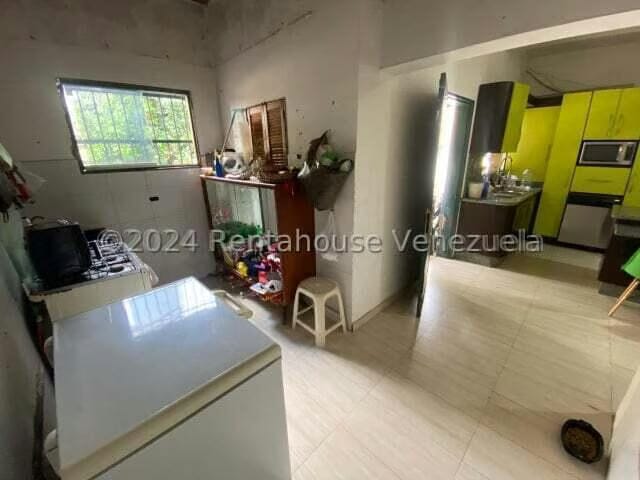 Casa (1 Nivel) en Venta en Los Palos Grandes, Distrito Metropolitano - 16