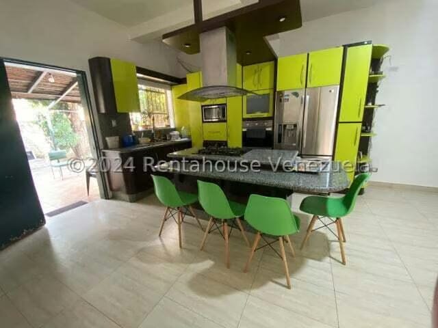 Casa (1 Nivel) en Venta en Los Palos Grandes, Distrito Metropolitano - 25