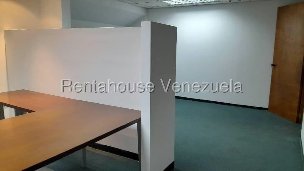Comercial (Local Comercial) en Alquiler en Los Naranjos, Miranda - 8