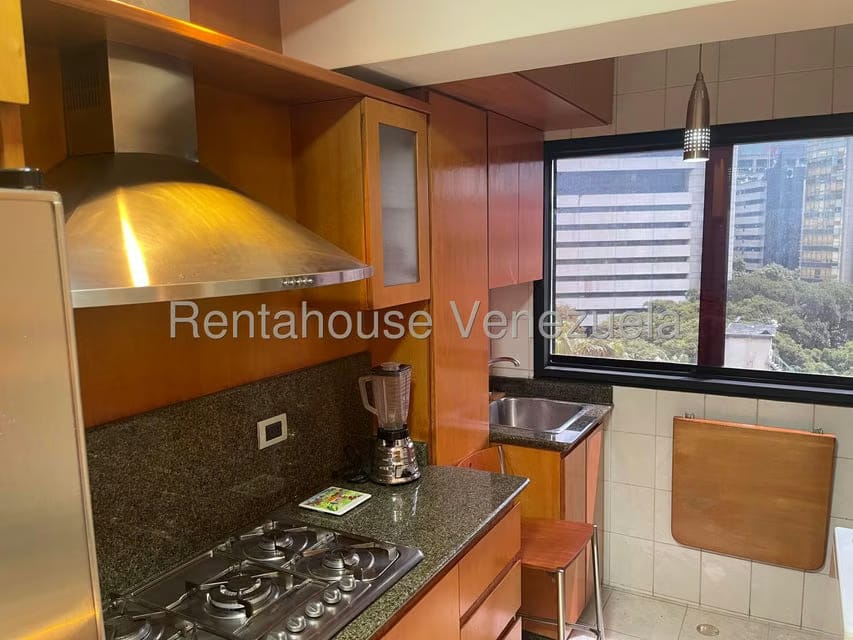 Apartamento (1 Nivel) en Alquiler en El Rosal, Distrito Metropolitano - 9