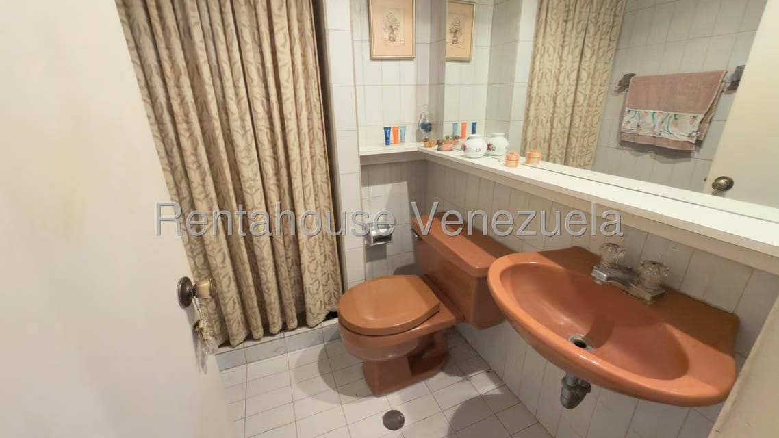 Apartamento (1 Nivel) en Venta en La Alameda, Distrito Metropolitano - 20