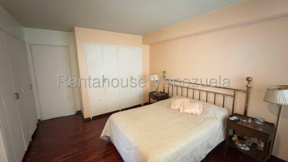 Apartamento (1 Nivel) en Venta en La Alameda, Distrito Metropolitano - 25