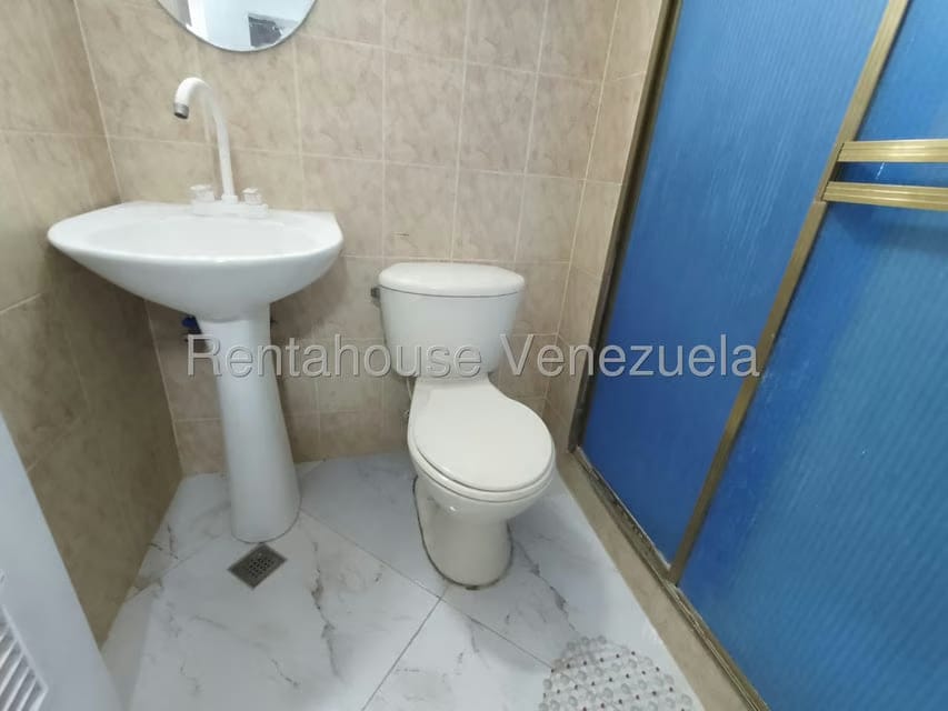 Apartamento (1 Nivel) en Alquiler en Residencias Santa Cruz, Aragua - 22