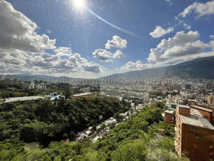 Apartamento (Duplex) en Venta en Colinas de Bello Monte, Distrito Metropolitano - 7