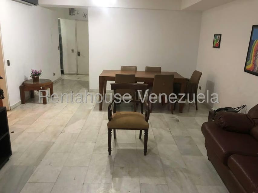 Apartamento (1 Nivel) en Venta en La Boyera, Distrito Metropolitano - 2