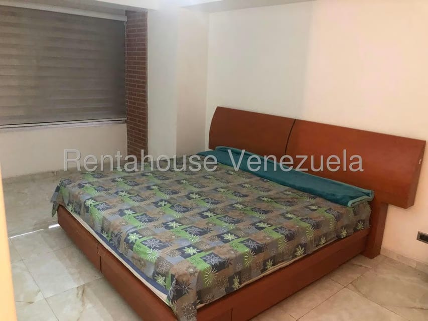 Apartamento (1 Nivel) en Venta en La Boyera, Distrito Metropolitano - 11