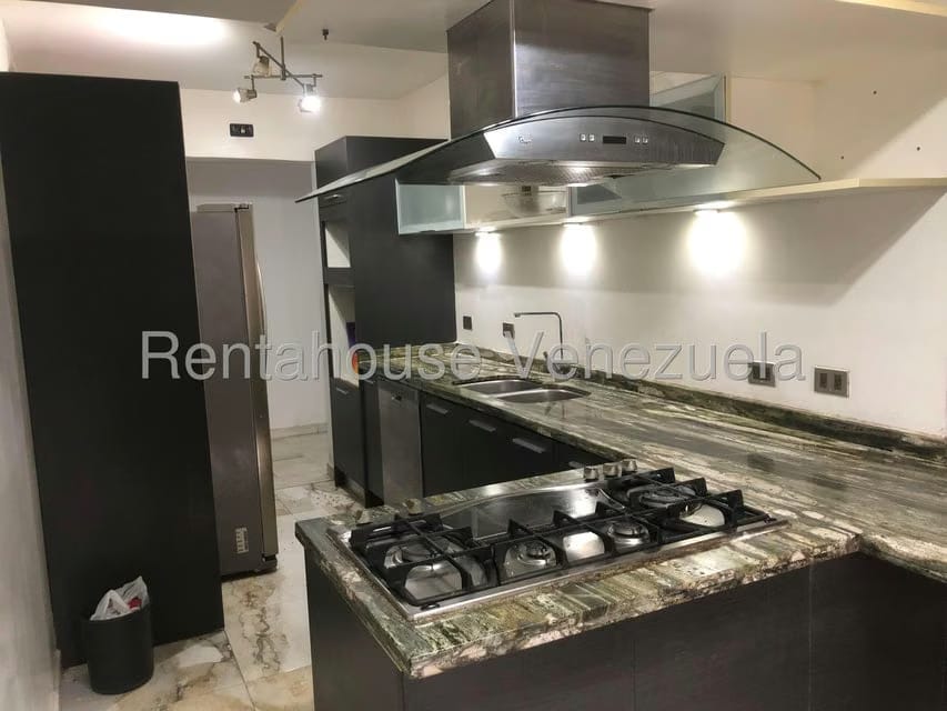 Apartamento (1 Nivel) en Venta en La Boyera, Distrito Metropolitano - 4