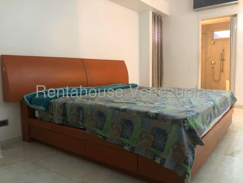 Apartamento (1 Nivel) en Venta en La Boyera, Distrito Metropolitano - 9