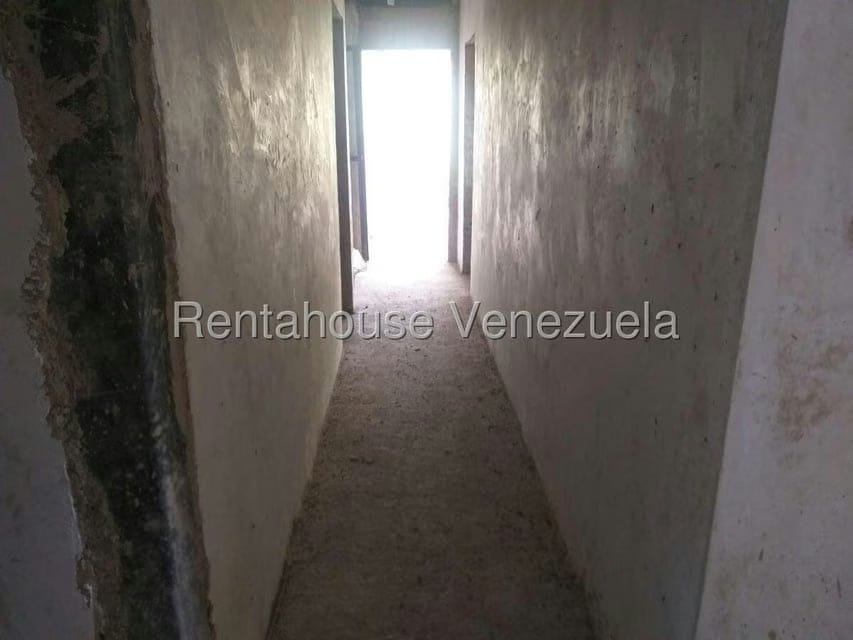 Casa (Multipes Niveles) en Venta en Lomas del Halcon, Distrito Metropolitano - 20