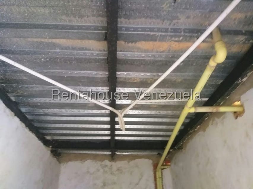 Casa (Multipes Niveles) en Venta en Lomas del Halcon, Distrito Metropolitano - 29