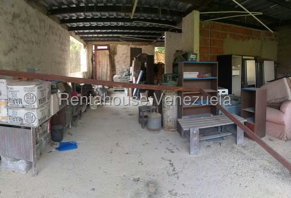 Casa (Multipes Niveles) en Venta en Lomas del Halcon, Distrito Metropolitano - 4