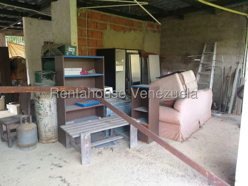 Casa (Multipes Niveles) en Venta en Lomas del Halcon, Distrito Metropolitano - 5