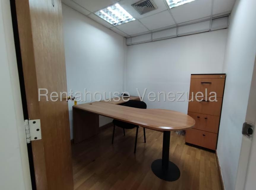 Comercial (Oficina) en Alquiler en Bello Monte, Distrito Metropolitano - 5