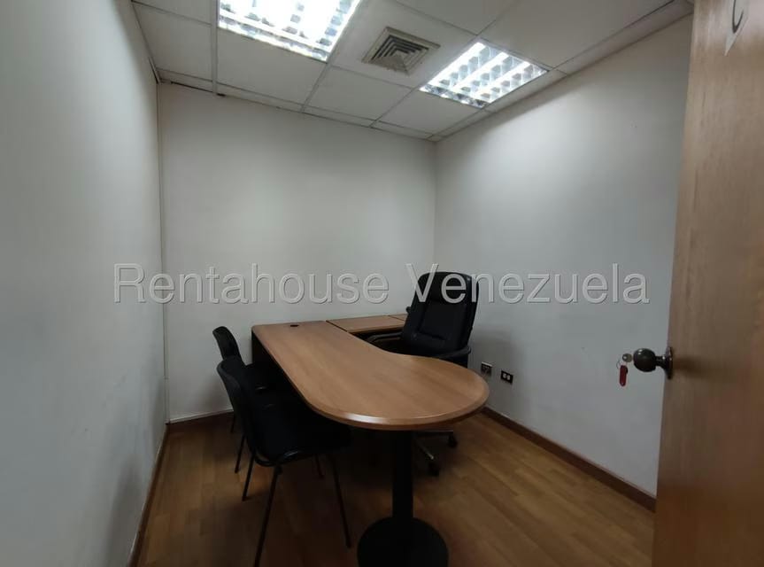 Comercial (Oficina) en Alquiler en Bello Monte, Distrito Metropolitano - 7