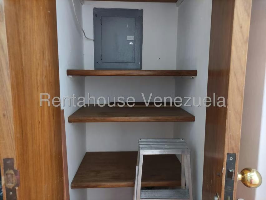 Comercial (Oficina) en Alquiler en Bello Monte, Distrito Metropolitano - 8